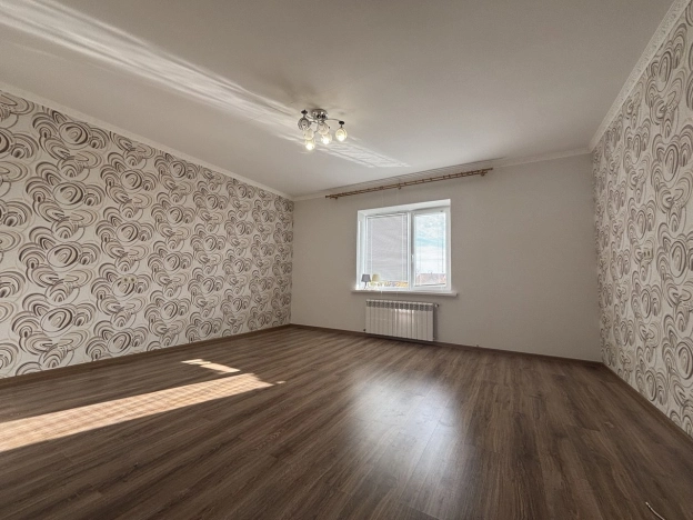 Купить дом в Курской области. Вариант № 54476, 9, площадь -  квм, цена 10750000 рублей