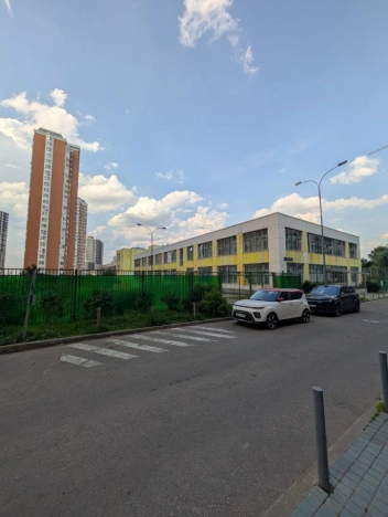 Купить квартиру в районе Нагорный в Москве. Вариант № 60205, 6, площадь - квм, цена 18000000.0000 рублей