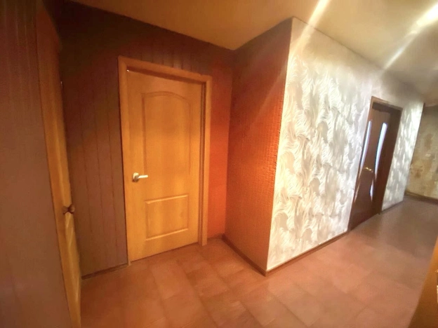 Купить трехкомнатную квартиру на улице Губкина в Белгороде. Вариант № 362405, 13, площадь -  квм, цена 4800000 рублей