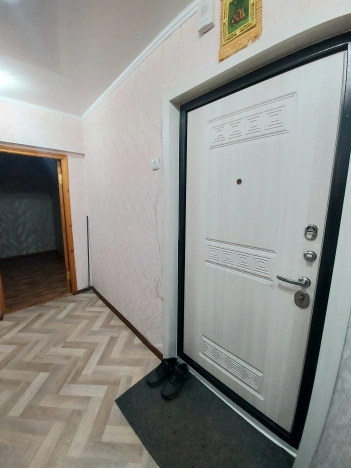 Купить двухкомнатную квартиру в Октябрьском. Вариант № 8572377, 8, площадь -  квм, цена 4200000 рублей