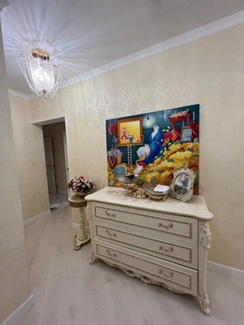 Купить квартиру в Москве. Вариант № 3281246, 23, площадь - квм, цена 34000000.0000 рублей