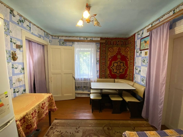 Купить дом в Орске. Вариант № 221030, 6, площадь -  квм, цена 3700000.0000 рублей