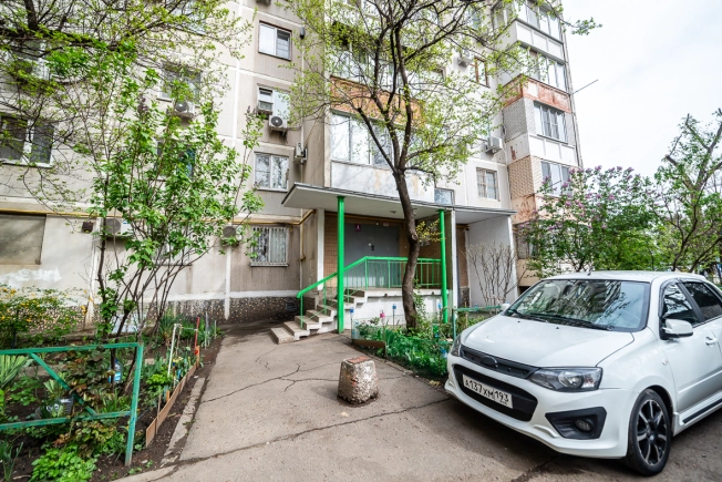 Купить двухкомнатную квартиру в Краснодаре. Вариант № 26333, 12, площадь - квм, цена 6200000.0000 рублей