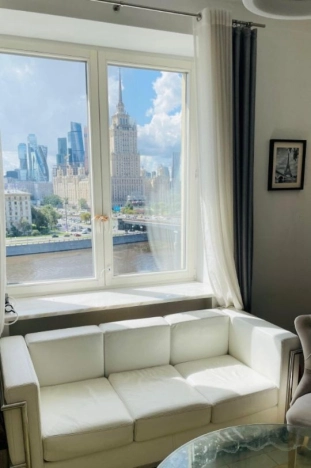 Купить квартиру в Москве. Вариант № 3265924, 11, площадь - квм, цена 79000000.0000 рублей