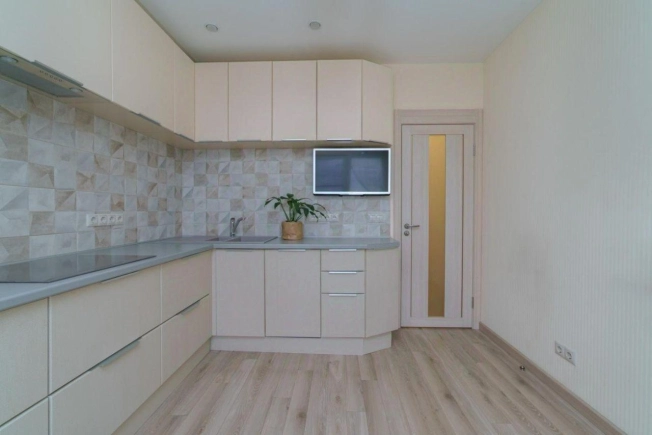 Купить квартиру в Москве. Вариант № 10004966, 12, площадь -  квм, цена 46400000 рублей