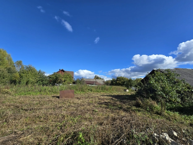 Купить земельный участок в Ярославской области. Вариант № 5921539, 3, площадь -  квм, цена 1700000 рублей