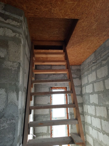 Купить дом на улице Набережная в Тюменской области. Вариант № 33682, 4, площадь -  квм, цена 3900000 рублей