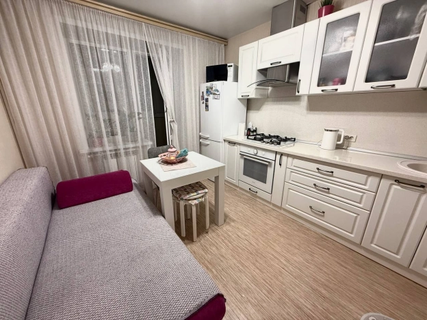 . Вариант № 7774225, 9, площадь - 38.7 квм, цена 4500000 рублей