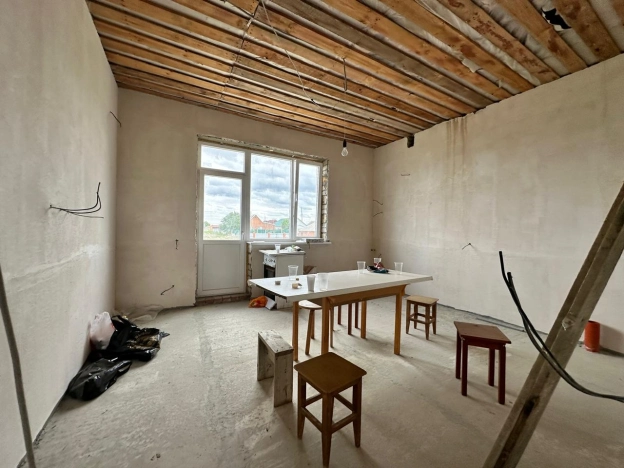 Купить дом в районе Западный в Элисте. Вариант № 6760, 5, площадь -  квм, цена 8500000 рублей