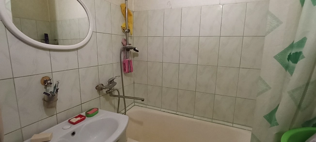 Купить двухкомнатную квартиру на улице Шахтёрская в Тульской области. Вариант № 41343, 7, площадь -  квм, цена 5445000 рублей