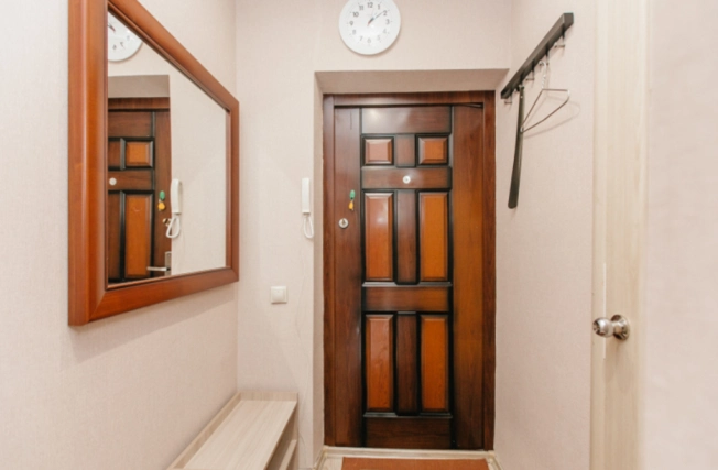 Купить однокомнатную квартиру в Новосибирской области. Вариант № 10225191, 4, площадь -  квм, цена 3500000 рублей