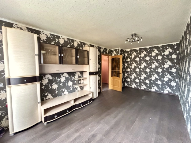 Купить однокомнатную квартиру на вторичке в Пензенской области. Вариант № 8922049, 3, площадь - квм, цена 2500000 рублей