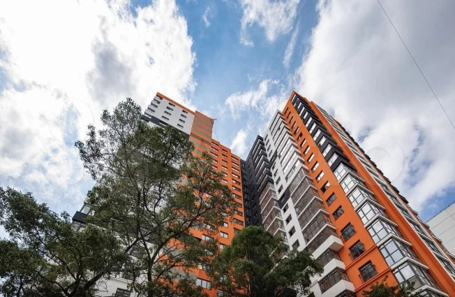 Купить однокомнатную квартиру в Новороссийске. Вариант № 19024, 4, площадь -  квм, цена 5990000 рублей