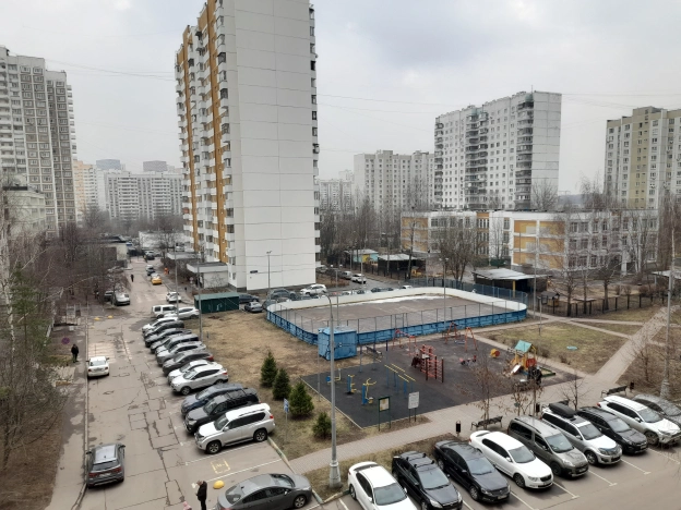 Купить квартиру у метро Пятницкое шоссе в Москве. Вариант № 8719, 33, площадь -  квм, цена 28000000.0000 рублей