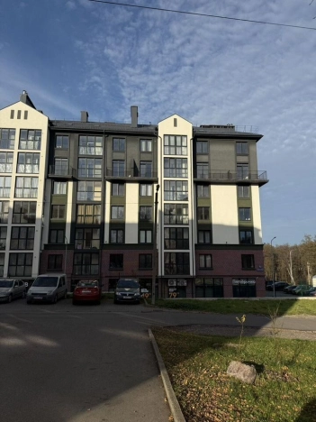 Купить трехкомнатную квартиру на улице Олега Кошевого в Калининграде. Вариант № 9580483, 17, площадь -  квм, цена 19950000 рублей