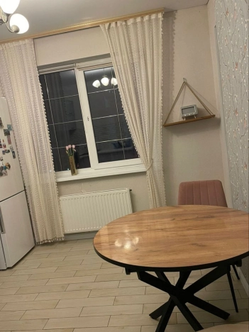 Купить однокомнатную квартиру на улице Героев-Разведчиков в Краснодаре. Вариант № 4164415, 2, площадь -  квм, цена 4650000 рублей