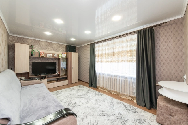 Купить двухкомнатную квартиру на улице Дуговая в Республике Башкортостан. Вариант № 270492, 0, площадь -  квм, цена 2000000 рублей