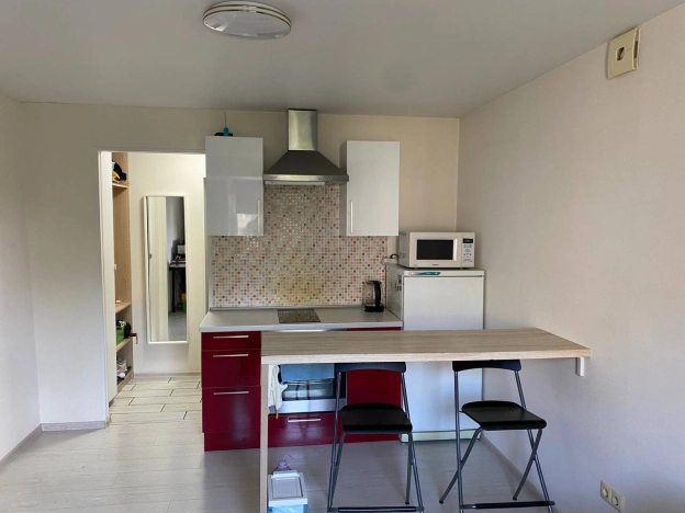 Купить Студию в Микрорайоне Сад Кирова, Ленинский район в Новосибирске. Вариант № 8202831, 0, площадь -  квм, цена 2500000 рублей