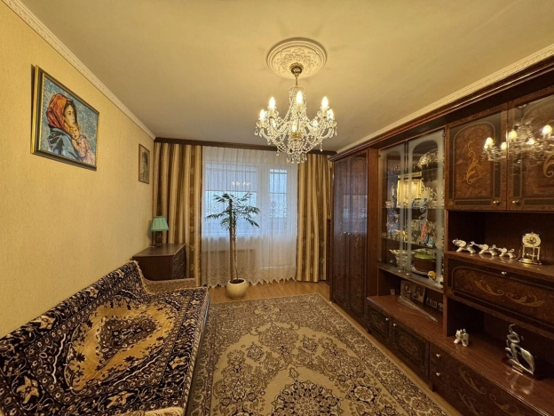 Купить квартиру в Москве. Вариант № 8563465, 6, площадь -  квм, цена 16800000 рублей