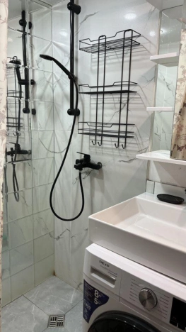 Купить квартиру в Москве. Вариант № 7655769, 7, площадь -  квм, цена 10900000 рублей