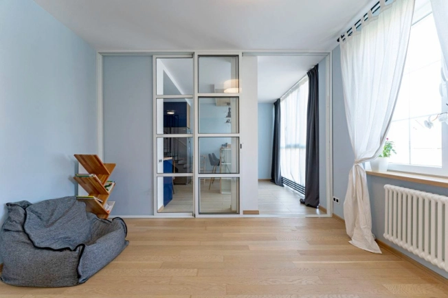 Купить четырехкомнатную квартиру в Калининградской области. Вариант № 546755, 5, площадь -  квм, цена 18900000 рублей