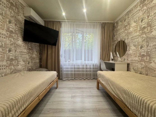 Купить дом на улице Гаккеля в Ростове-на-Дону. Вариант № 8219338, 4, площадь -  квм, цена 13750000 рублей