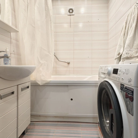 Купить четырехкомнатную квартиру в Новосибирской области. Вариант № 5922470, 11, площадь -  квм, цена 5500000 рублей