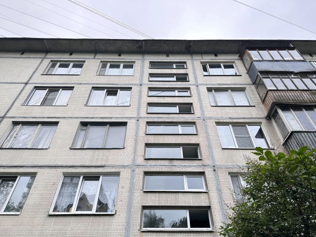 Купить трехкомнатную квартиру у метро Гражданский проспект в Санкт-Петербурге. Вариант № 54908, 19, площадь -  квм, цена 7700000 рублей