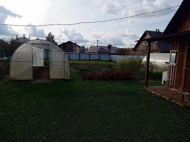 Купить земельный участок в Тобольске. Вариант № 8141048, 4, площадь -  квм, цена 3200000 рублей