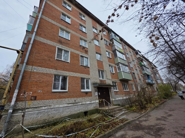 Купить однокомнатную квартиру в районе Октябрьский в Владимире. Вариант № 8667308, 8, площадь -  квм, цена 3750000 рублей