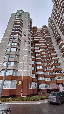 Купить квартиру в Брянской области. Вариант № 6830178, 41, площадь -  квм, цена 10700000 рублей