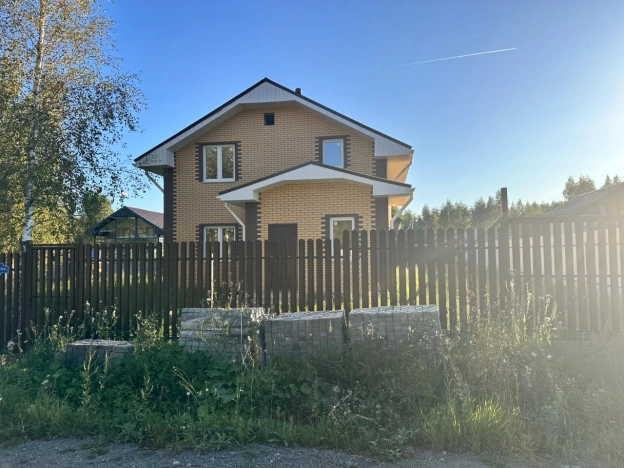 Купить дом в Москве. Вариант № 10339538, 7, площадь -  квм, цена 15500000 рублей