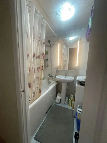 Купить трехкомнатную квартиру в Ростовской области. Вариант № 6227655, 7, площадь -  квм, цена 6299998 рублей