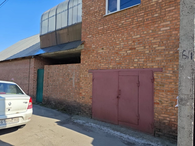 Купить дом в районе Пролетарский в Ростове-на-Дону. Вариант № 36480, 8, площадь -  квм, цена 11000000 рублей