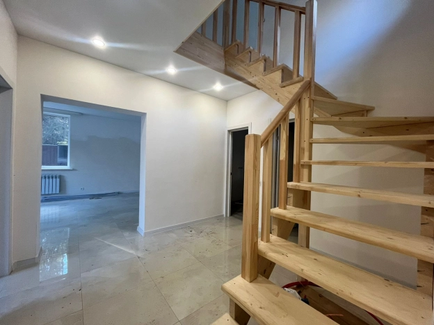 Купить дом в Москве. Вариант № 6587, 11, площадь - квм, цена 21500000 рублей