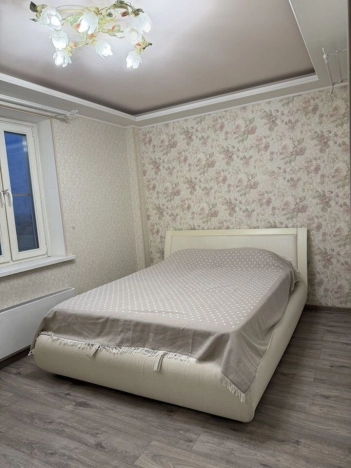 Купить квартиру в Москве. Вариант № 9371133, 4, площадь -  квм, цена 24000000 рублей