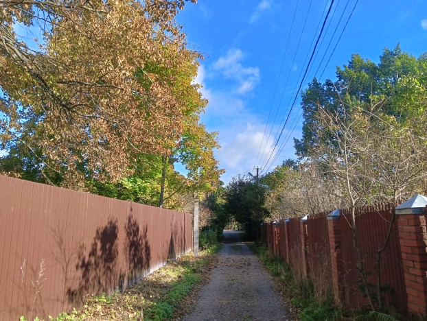 Купить земельный участок в Ленинградской области. Вариант № 6964732, 6, площадь -  квм, цена 2508800 рублей