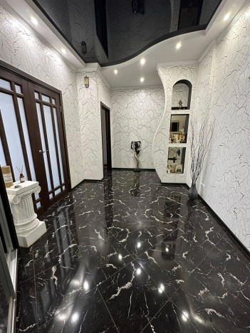 Купить двухкомнатную квартиру в Микрорайоне Фестивальный в Краснодаре. Вариант № 48696, 0, площадь -  квм, цена 14250000 рублей