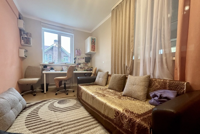 Купить дом в Москве. Вариант № 7589275, 4, площадь -  квм, цена 45000000 рублей