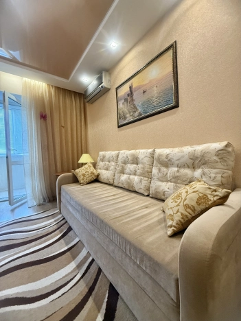 Купить однокомнатную квартиру в Волгограде. Вариант № 14446, 14, площадь -  квм, цена 6300000 рублей