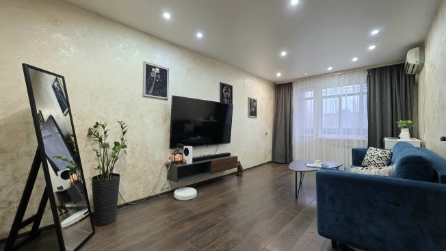 Купить двухкомнатную квартиру в Микрорайоне Сырский Рудник в Липецке. Вариант № 10391910, 0, площадь -  квм, цена 3700000 рублей