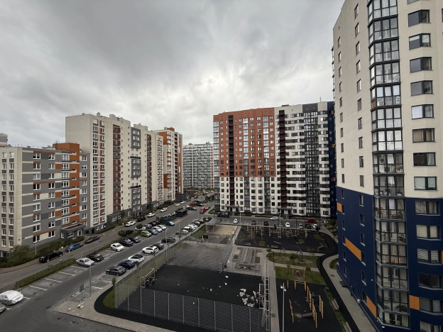 Купить однокомнатную квартиру в районе Московский в Калининграде. Вариант № 7864908, 13, площадь -  квм, цена 5090000 рублей