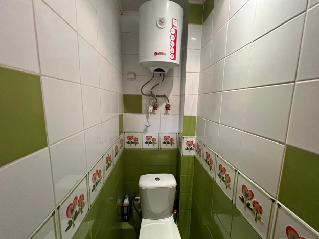 Купить квартиру в Москве. Вариант № 10419760, 19, площадь -  квм, цена 27200000 рублей