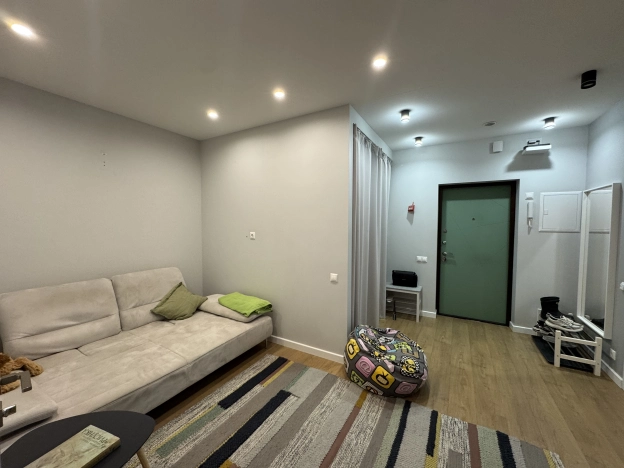 Купить квартиру в Москве. Вариант № 8076075, 4, площадь -  квм, цена 20990000 рублей