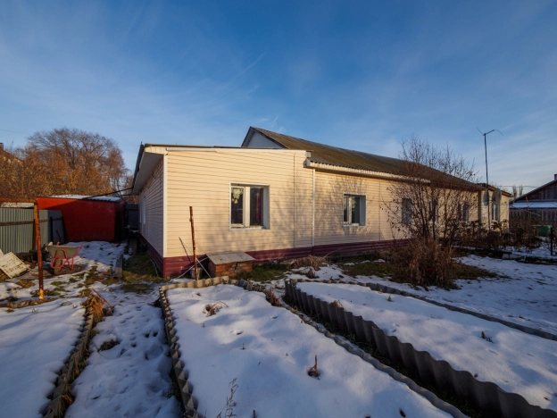 Купить дом в Тюменской области. Вариант № 9325294, 2, площадь -  квм, цена 5350000 рублей