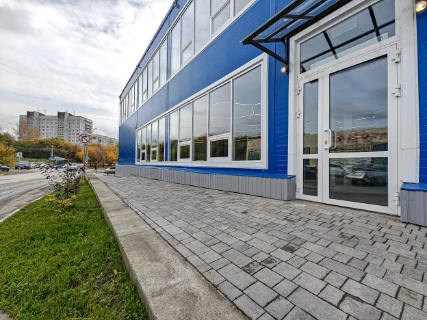 Снять коммерческую недвижимость свободного назначения в Микрорайоне Тихий Центр в Новосибирске. Вариант № 27251, 2, площадь -  квм, цена 259250 рублей