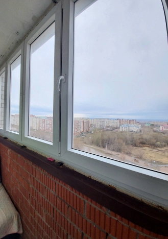 Купить двухкомнатную квартиру в Октябрьском. Вариант № 7053, 13, площадь -  квм, цена 4025000 рублей