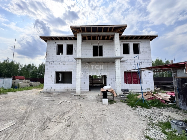 Купить дом в Москве. Вариант № 6167313, 4, площадь -  квм, цена 21900000 рублей