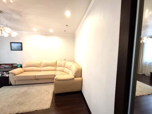 Купить двухкомнатную квартиру в ЦАО в Новосибирске. Вариант № 38574, 4, площадь -  квм, цена 7500000 рублей