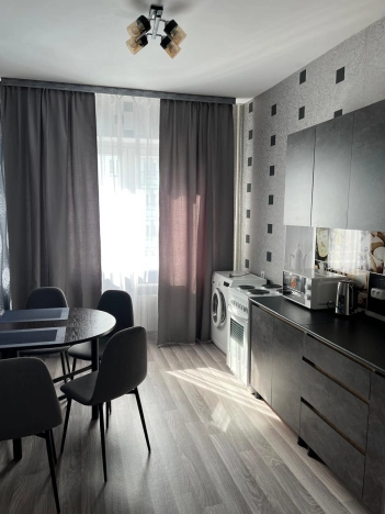 Купить однокомнатную квартиру у метро площадь Карла Маркса в Новосибирске. Вариант № 8332940, 0, площадь -  квм, цена 4050000 рублей